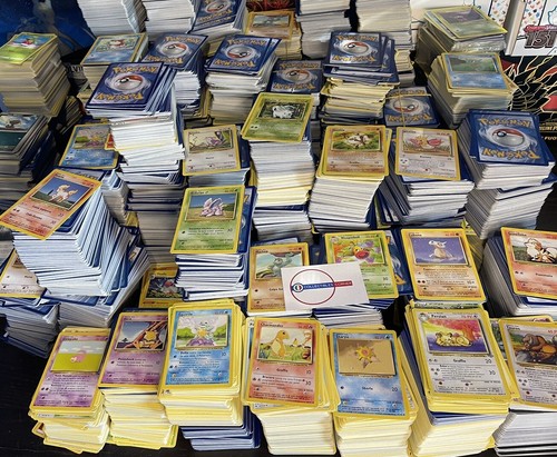 Lot 100 pokemon karten - lot,